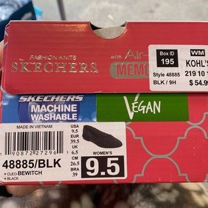 Sketcher Black Flats 9.5